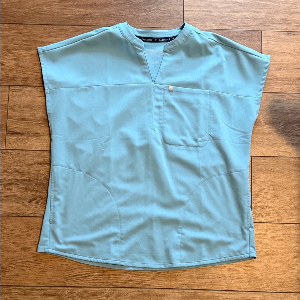 Fabletics Scrub Top